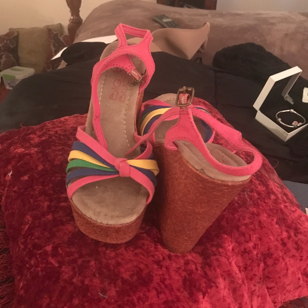 Wedge summer shoe